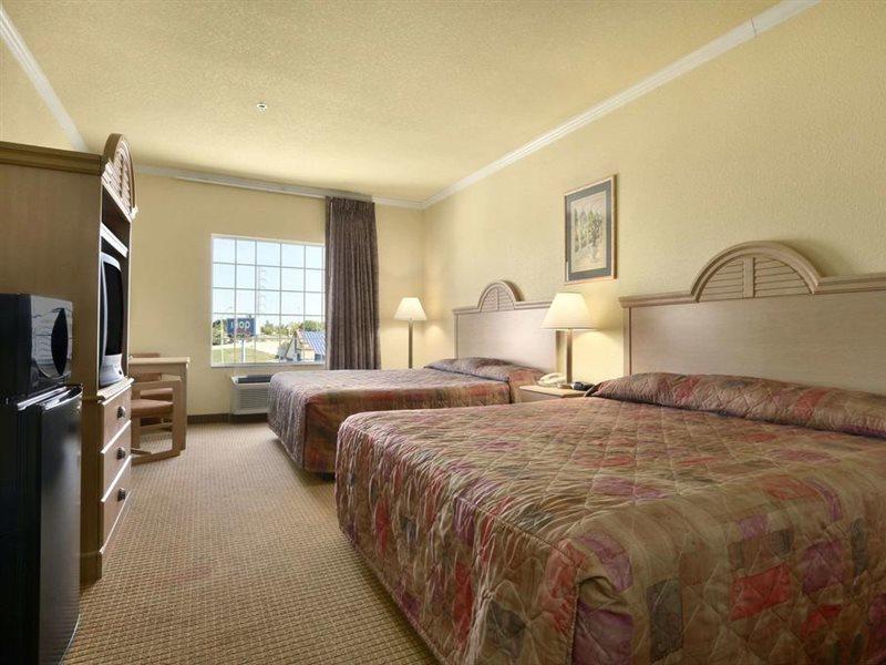 Super 8 By Wyndham San Antonio/Alamodome Area Hotel Buitenkant foto