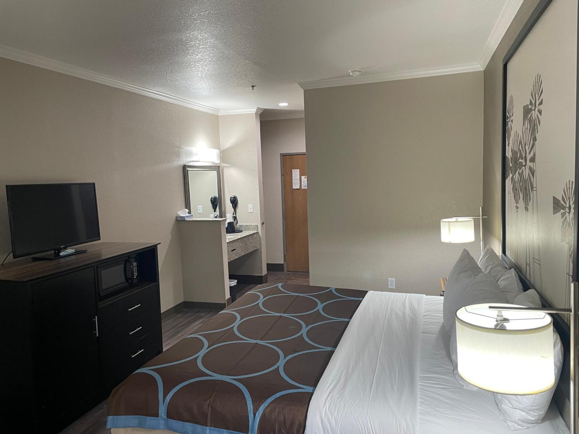 Super 8 By Wyndham San Antonio/Alamodome Area Hotel Buitenkant foto